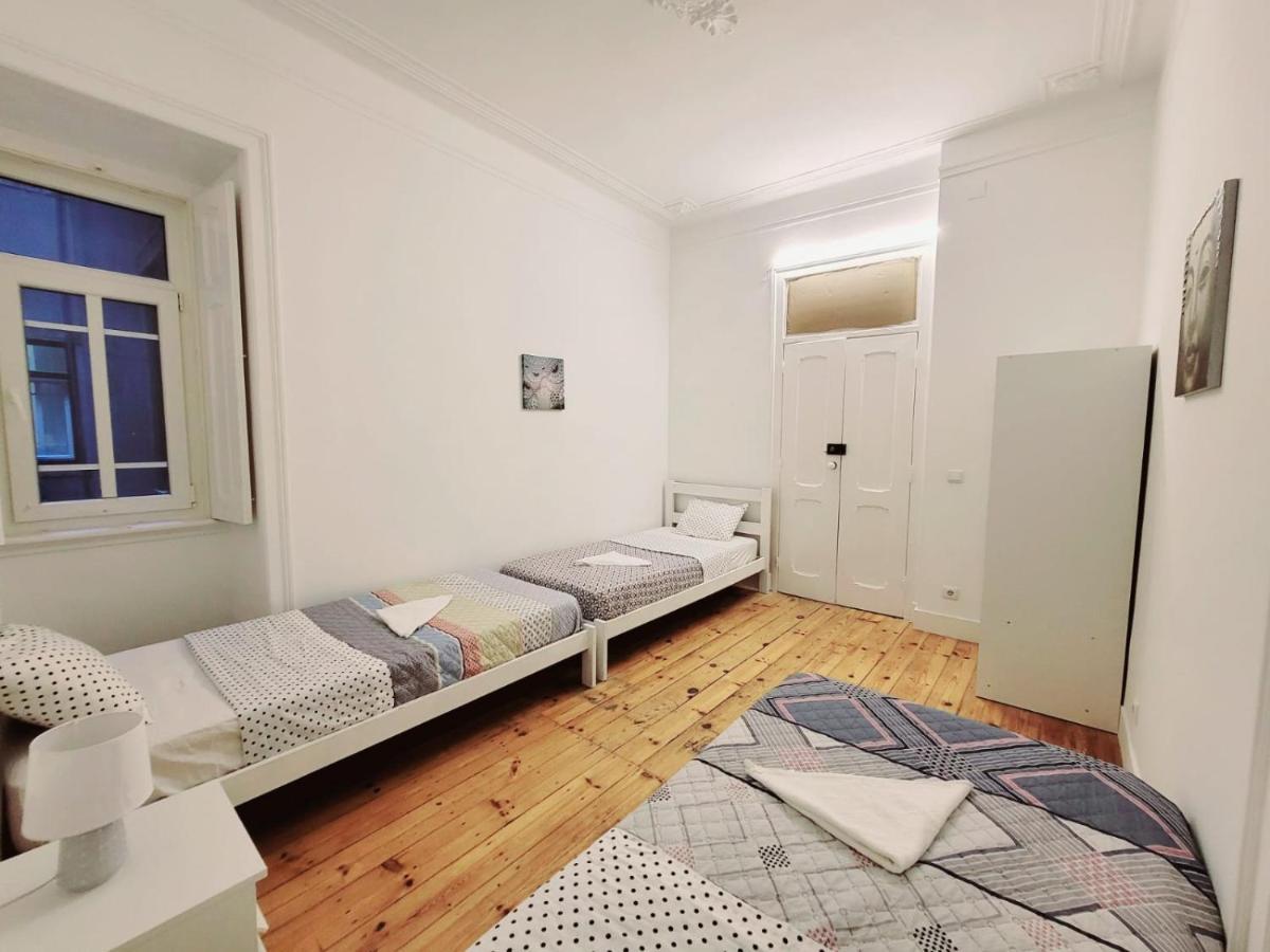 Lisbon Gambori Hostel Exteriör bild
